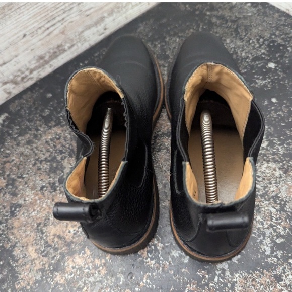 Coach Black Leather Chelsea Boots Size 9D AMAZING!!!!